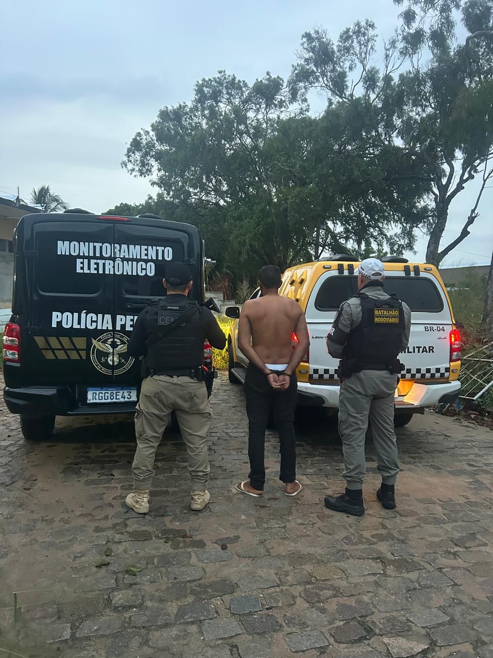 Foragido preso no alecrim