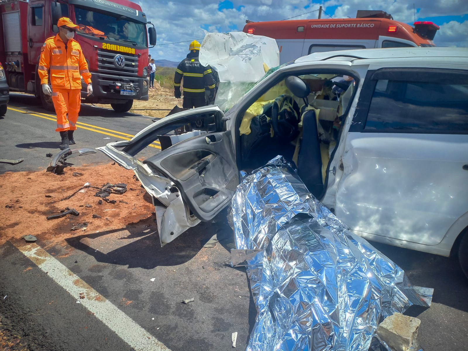 Homem morre preso às ferragens após colisão frontal na BR-226, entre São Vicente e Florânia