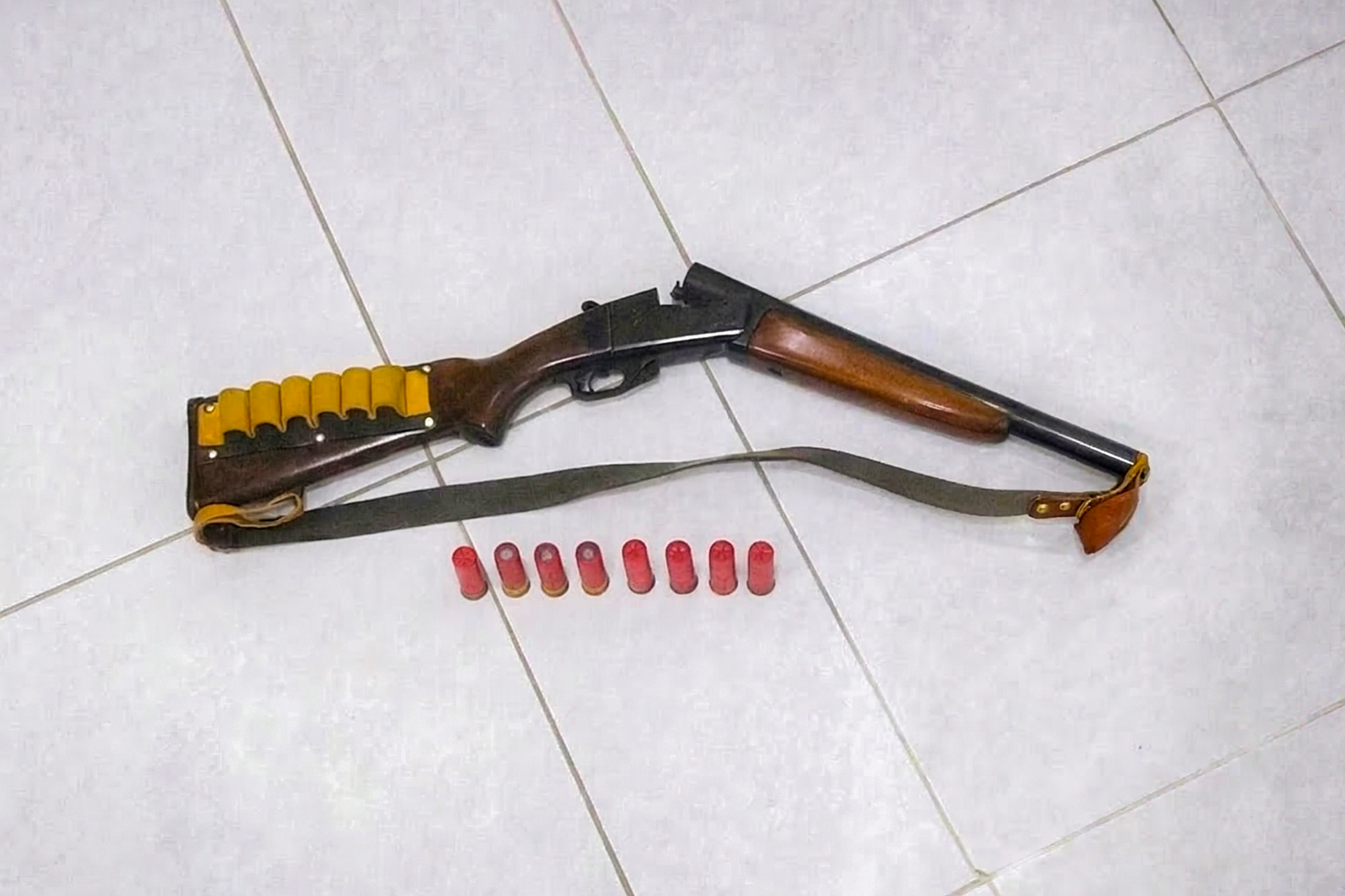 Polícia Militar apreende espingarda calibre 12 durante patrulhamento na zona rural de São José de Mipibu