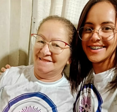 Colisão entre motocicletas deixa mulher morta e filha em estado grave em Martins