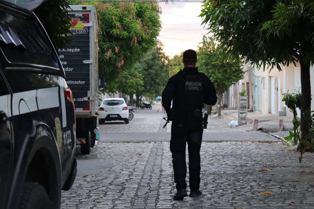 Homem é preso em flagrante com CNH falsa ao tentar aplicar golpes em cartórios de Natal