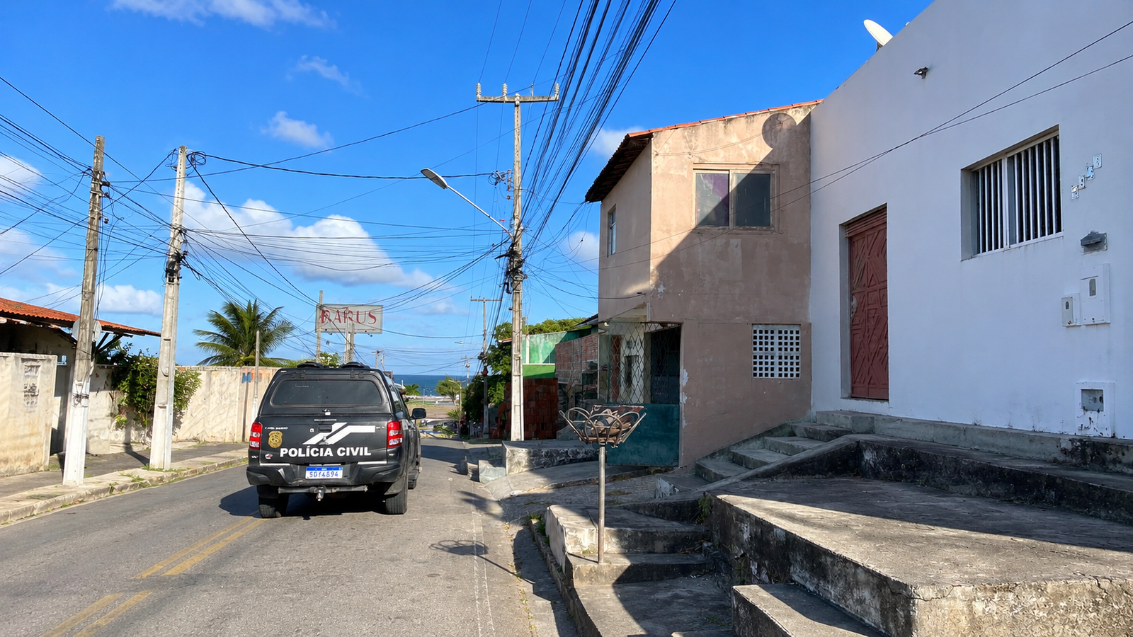 Pai se despede da filha de 2 anos antes de ser perseguido e executado a tiros em Mãe Luiza