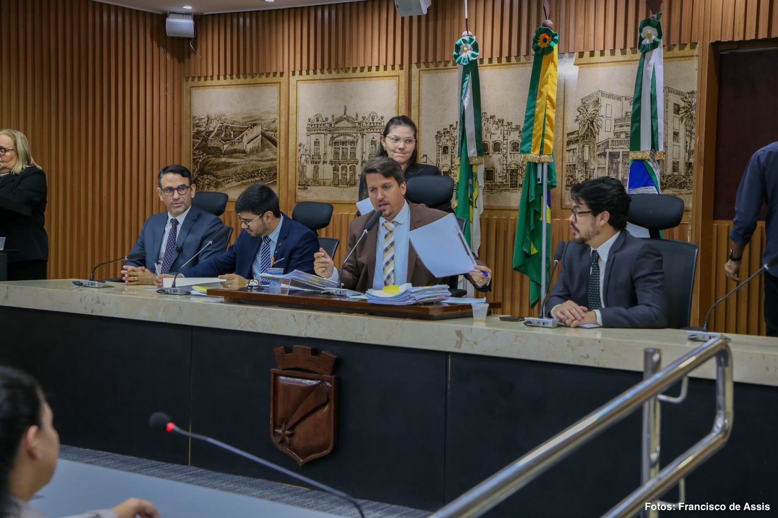 Dependência tecnológica e crimes virtuais contra crianças entram no centro do debate em Natal