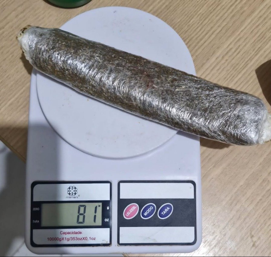 Mulher é presa tentando entrar com maconha e cocaína em Alcaçuz