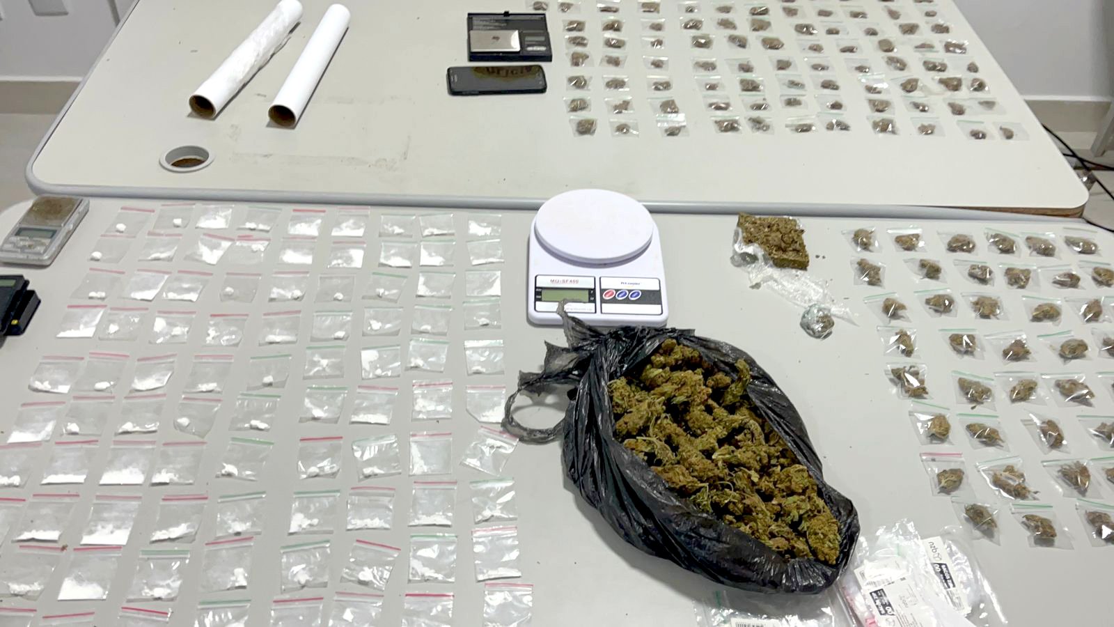 Operação “Censo Seguro” mira domínio de facções em condomínio de Parnamirim e resulta em prisões por tráfico de drogas