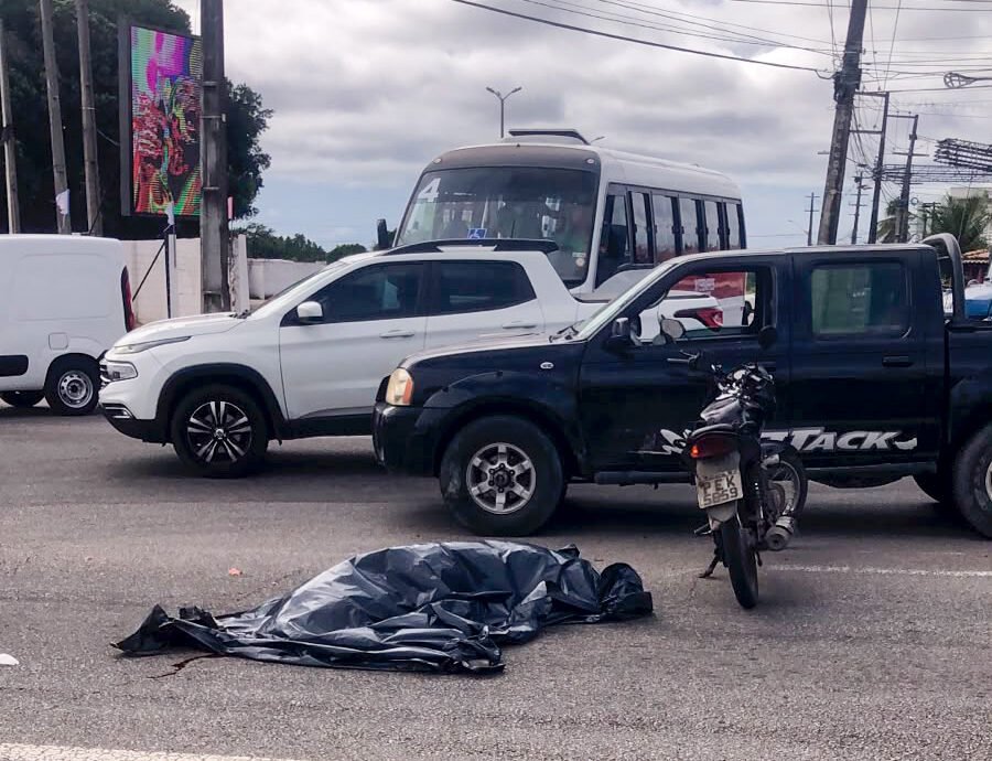 Passageira de moto por aplicativo morre após grave acidente na BR-101 em Parnamirim