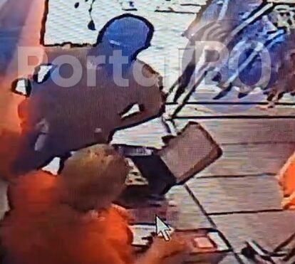 Vídeo registra assalto a loja de confecções na divisa dos bairros Dix-Sept Rosado e Nazaré em Natal