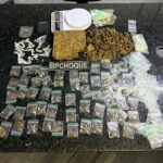 Suspeito corre ao avistar o BPChoque e abandona drogas e balanças no bairro Guarapes