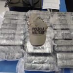 PM intercepta carregamento de 30 kg de cocaína avaliado em R$ 2 milhões na faixa de areia em Grossos