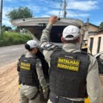 Tático Rodoviário do CPRE intercepta atitude suspeita na RN-160 e captura foragido condenado a 12 anos de prisão