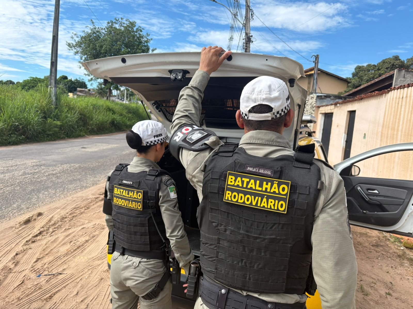 Tático Rodoviário do CPRE intercepta atitude suspeita na RN-160 e captura foragido condenado a 12 anos de prisão