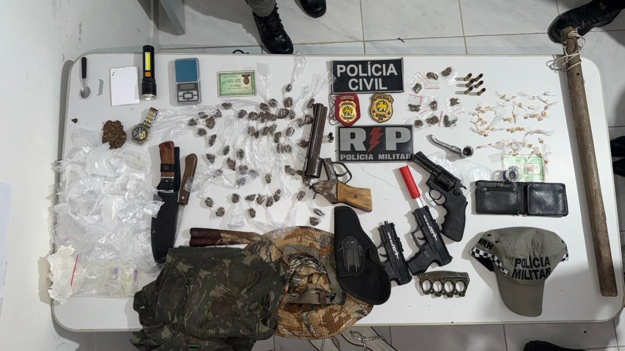 Cerco policial acaba com suspeito rendido após tentar atirar em equipes em Nísia Floresta
