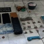 Suspeito foge de abordagem e PM apreende laboratório do tráfico com variadas drogas em Canguaretama