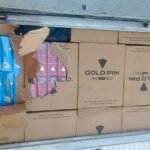 PRF apreende caminhão abandonado com 400 caixas de cigarros contrabandeados em Upanema