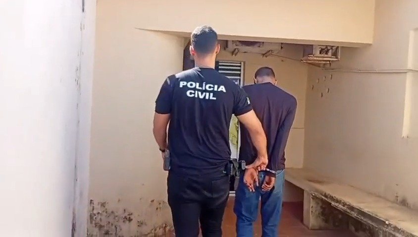 Polícia Civil cumpre mandado da Vara de Crime Organizado do TJRN e prende jovem de 21 anos em Touros