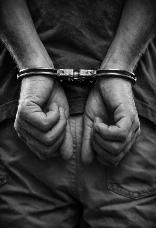 Operação Barreira prende dois homens por receptação e uso de documento falso em Natal