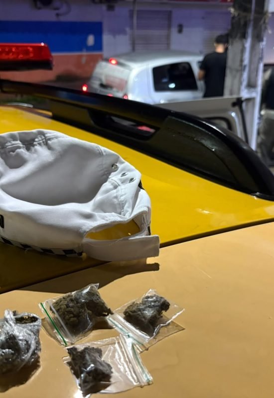 Batalhão Rodoviário flagra passageiro de transporte por aplicativo com maconha durante blitz em Extremoz