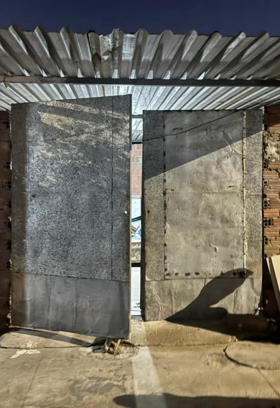 Polícia Civil estoura “bunker” de aço e prende jovem acusado de executar homem em emboscada