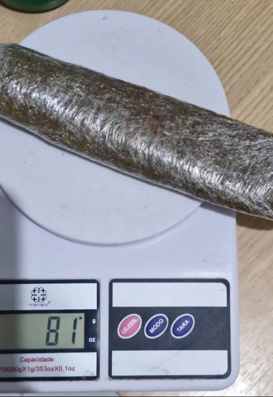 Mulher é presa tentando entrar com maconha e cocaína em Alcaçuz