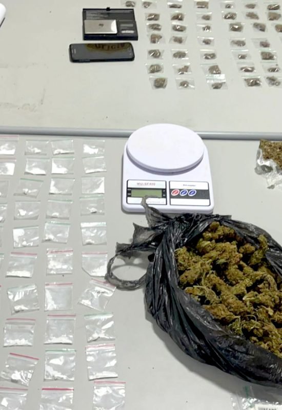 Operação “Censo Seguro” mira domínio de facções em condomínio de Parnamirim e resulta em prisões por tráfico de drogas
