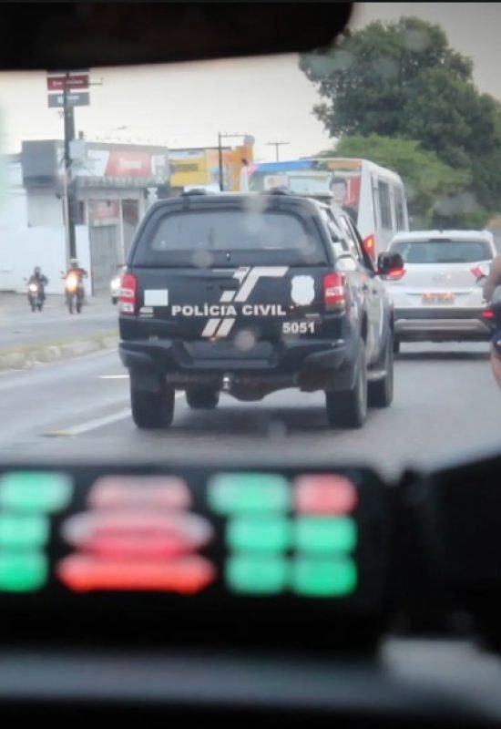 Criminosos fingiam ser executivos e induziam funcionários a realizar transferências bancárias fraudulentas