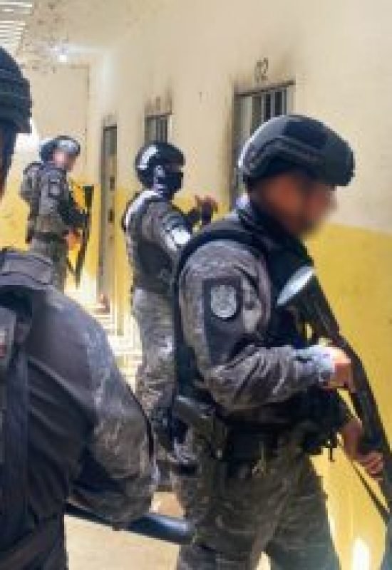 Polícia Penal realiza operação de revista minuciosa e vistoria estrutural na Cadeia Pública de Caraúbas