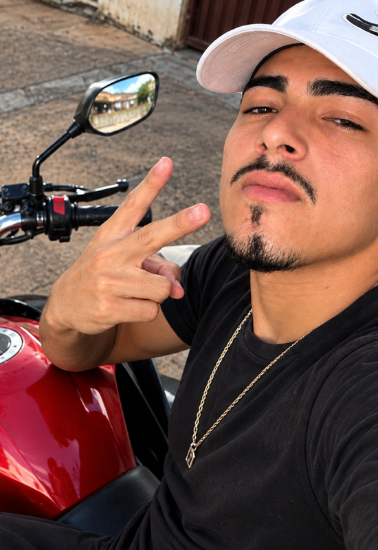Homem conhecido como “Niniu” é assassinado a tiros por encapuzados no bairro Monsenhor Pinto em Angicos