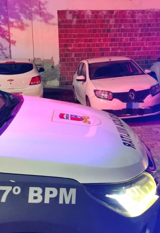 Veículo com queixa de furto é recuperado pela PM em Taipu