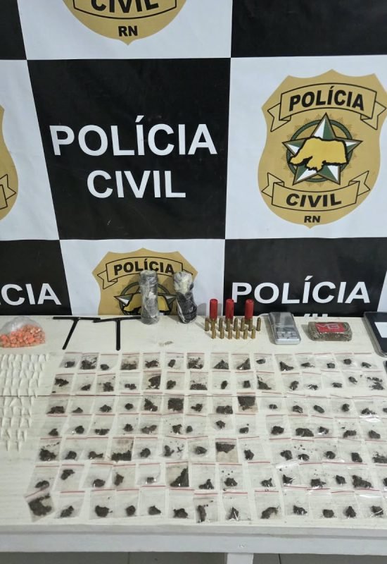 Operação Liberdade: Polícia Civil e PM prendem três suspeitos de facção e apreendem granadas caseiras na praia de Pipa