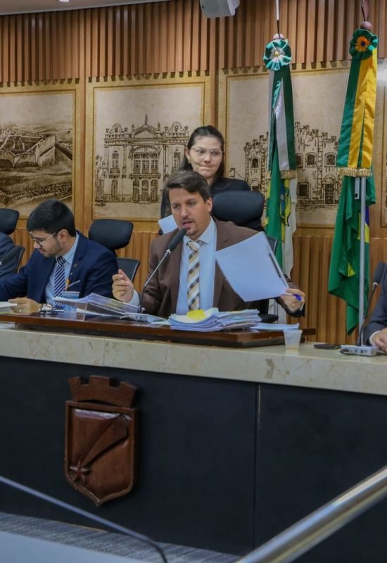 Dependência tecnológica e crimes virtuais contra crianças entram no centro do debate em Natal