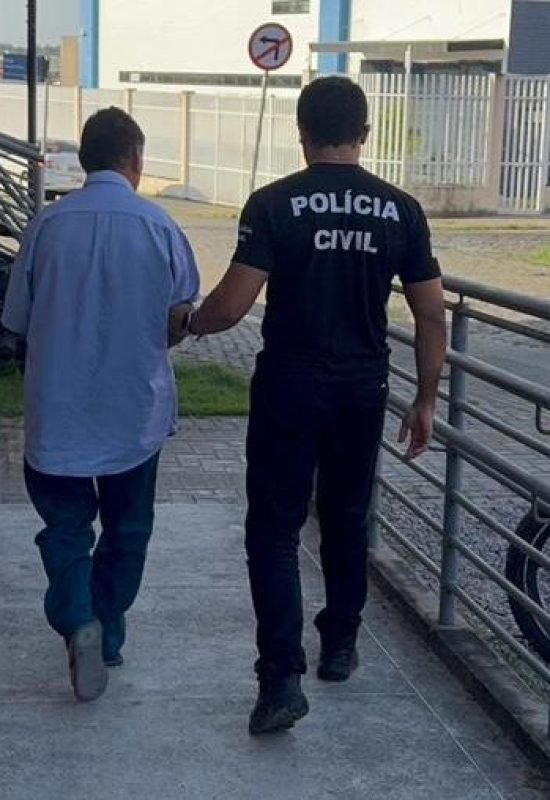 Idoso de 65 anos é preso em flagrante ao mostrar órgão genital para criança de 7 anos em galeria comercial de Macaíba