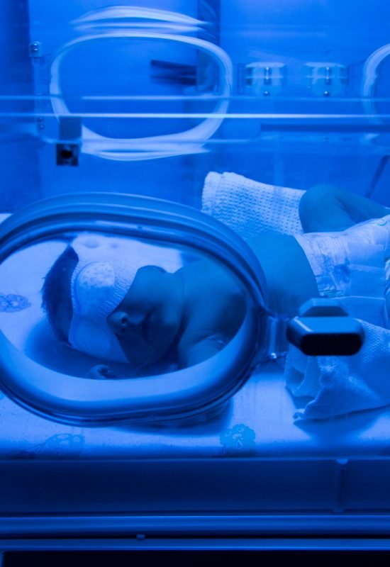 Falta de tratamento para icterícia neonatal na rede pública faz MPRN acionar a Justiça em Pau dos Ferros